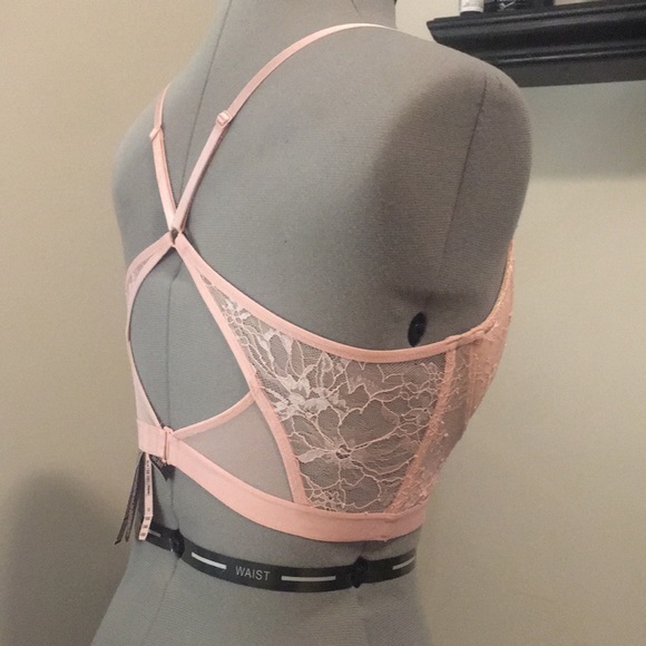 NWT Sz 32D Victoria’s Secret unlined plunge - Picture 3 of 7